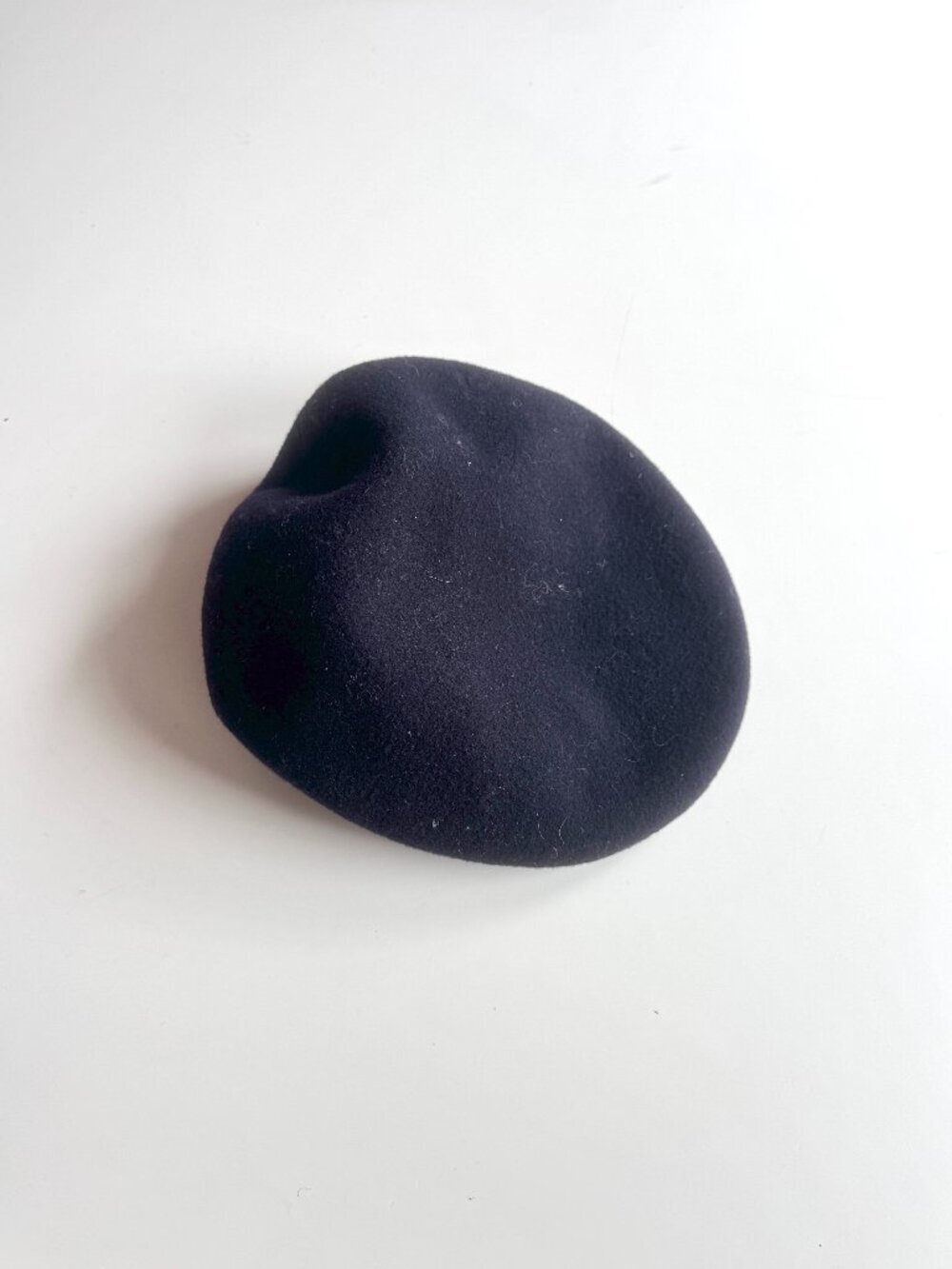 Vintage KANGOL Dark Navy Blue 100% Pure Virgin Wool Felt Flat Cap Hat, Size L